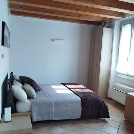 Casa Annais In Zona Ospedale, Autodromo, Parco Appartement Monza Buitenkant foto